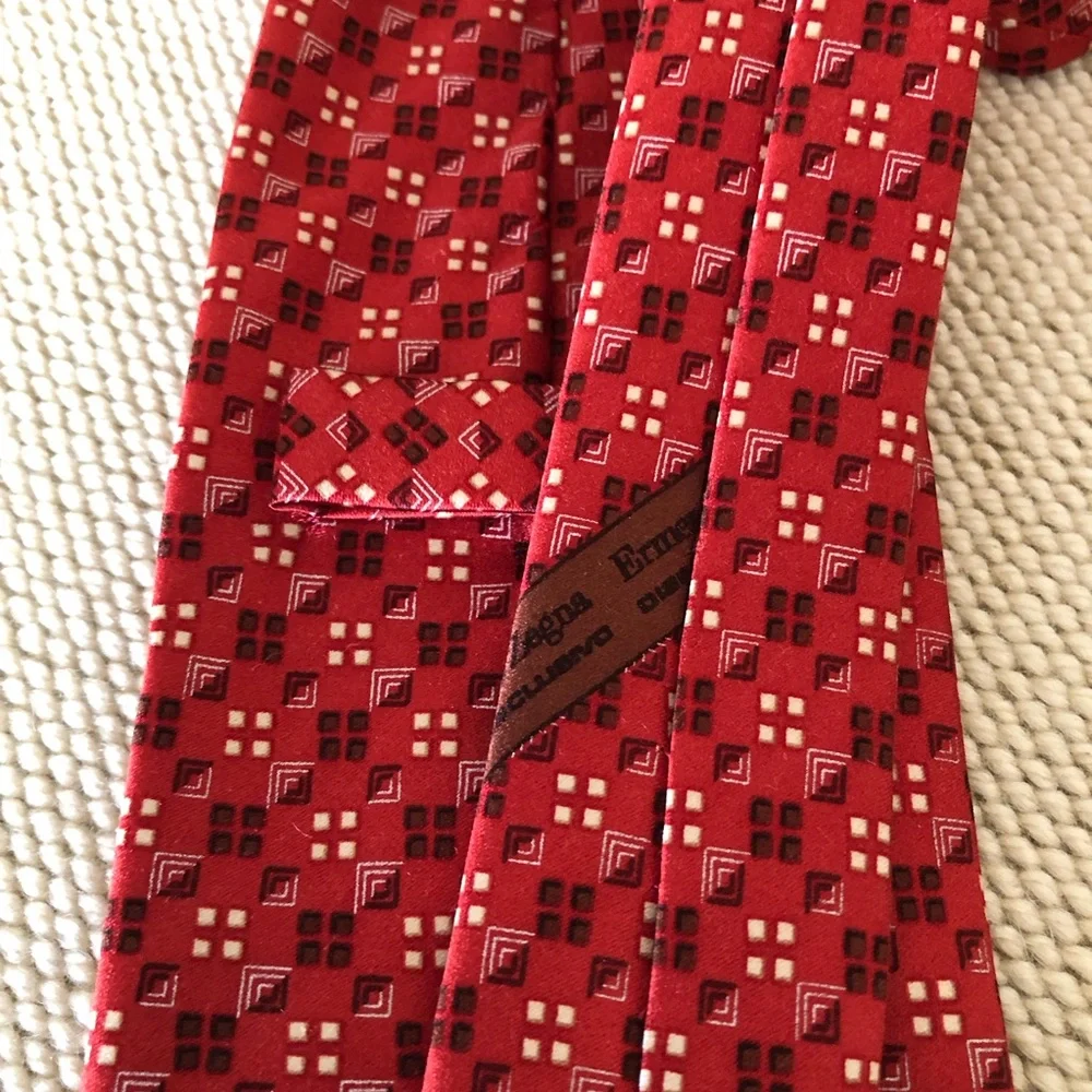 Ermenegildo Zenga red square patterned tie silk